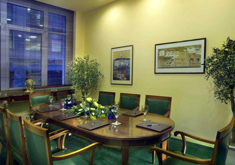 Best Western Esperia Palace Hotel Athens Facilities photo